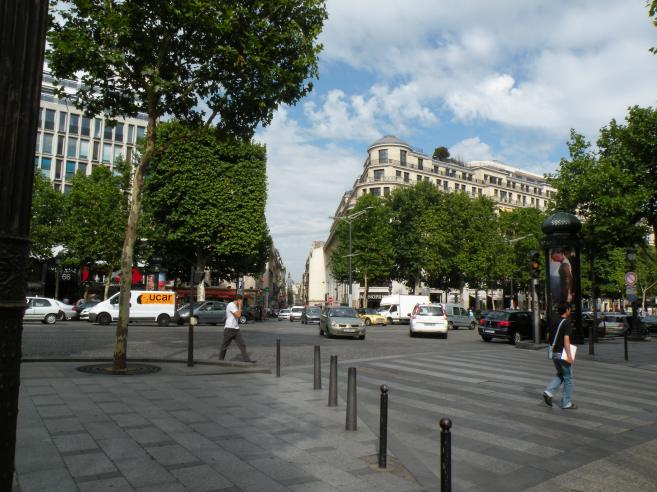  rue de la Boétie, 8e